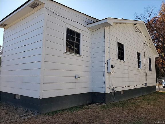 3rd image of 1309 Dinwiddie Ave