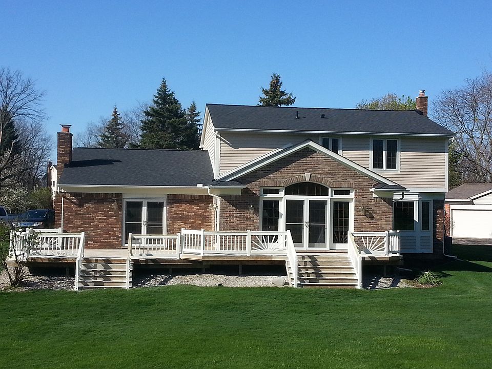 2nd image of 36712 Dina Ct