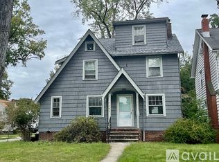 841 Montford Rd, Cleveland Heights, OH 44121
