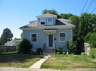 119 Anoka Ave, Barrington, RI 02806