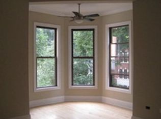 855 W Addison St #2, Chicago, IL 60613