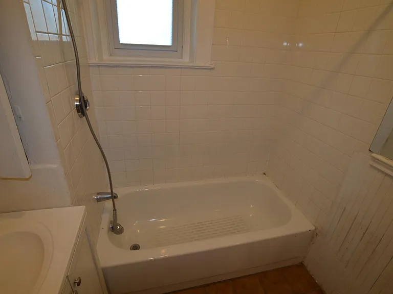15 Lynde St #12.5 — Photo 5