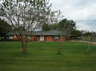 5715 Fm 1952 Rd, Wallis, TX 77485