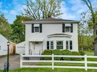 2236 S Burnett Rd, Springfield, OH 45505