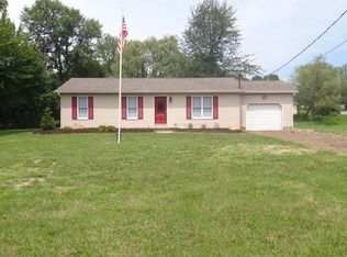 1994 Oriel Rogers Rd, Girard, OH 44420