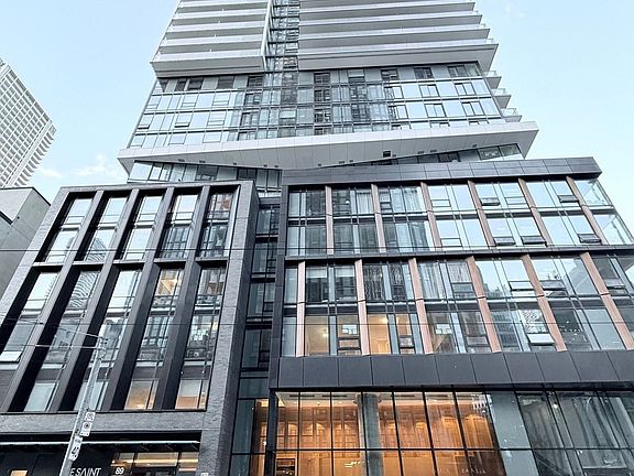 2nd image of 89 Church St #4701