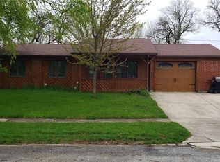 146 McCraw Dr, Englewood, OH