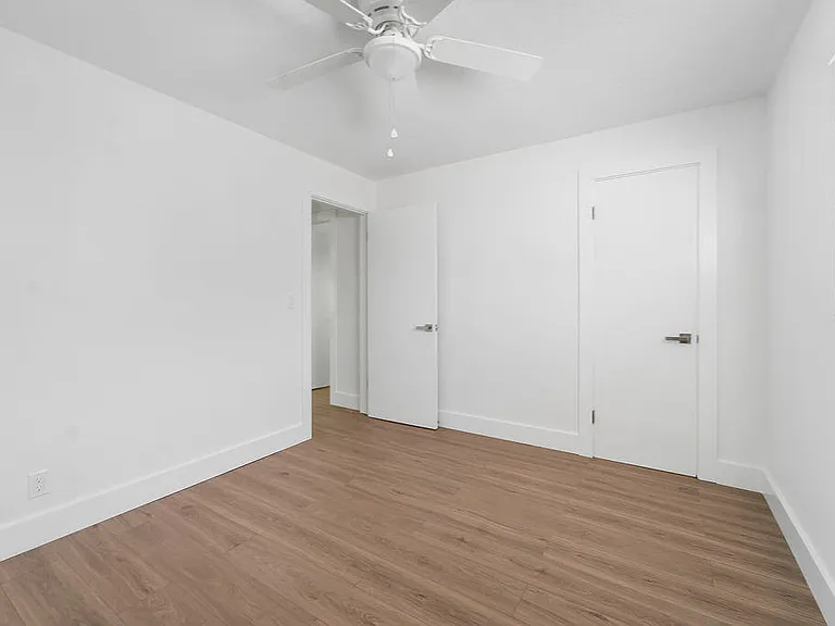 4317 Birdwood St — Photo 18