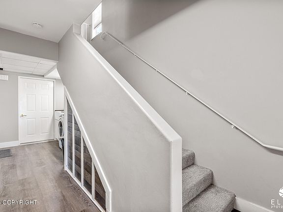 4th image of 567 N Westcove Dr