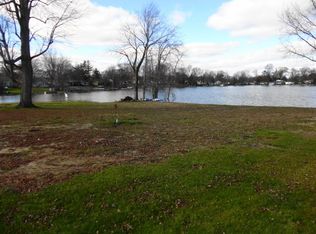 3265 S Golden Lake Rd, Pleasant Lake, IN 46779