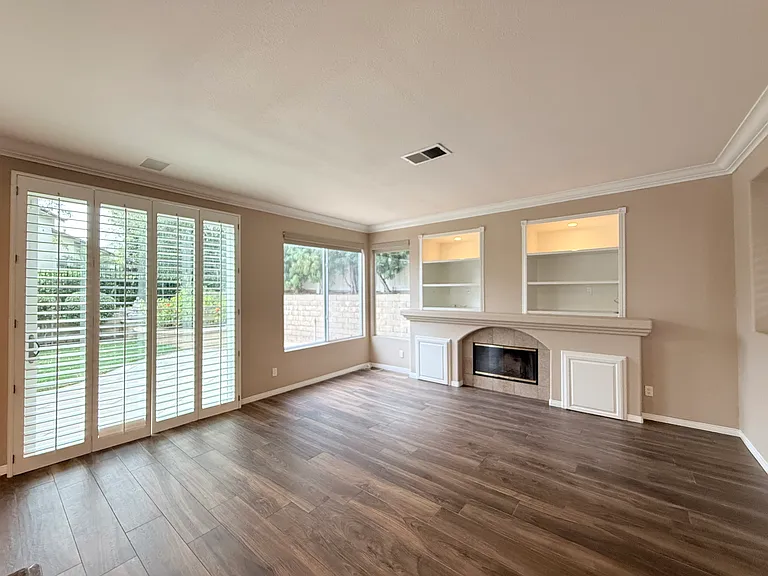 2851 Silk Oak Ave — Photo 9