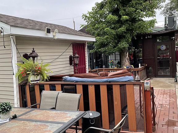 4th image of 5643 S Christiana Ave