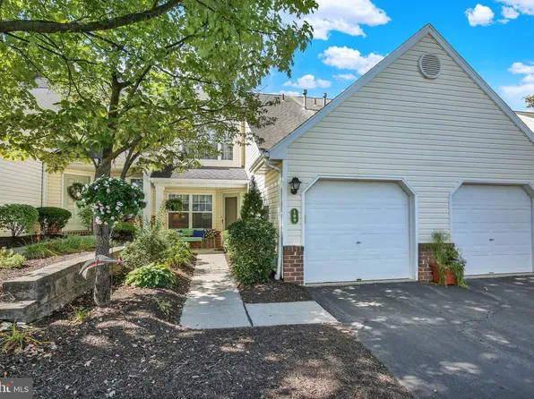 109 Hickory Ln, Wyomissing, PA 19610