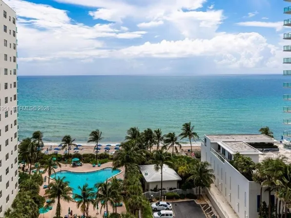 3901 S Ocean Dr, Hollywood, FL