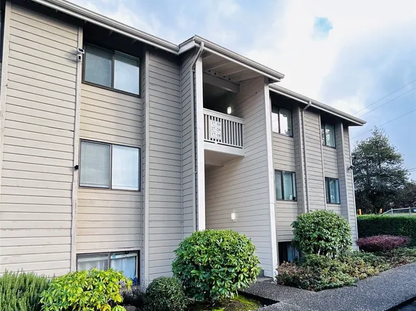 1327 S Puget Drive #F-27, Renton, WA 98055