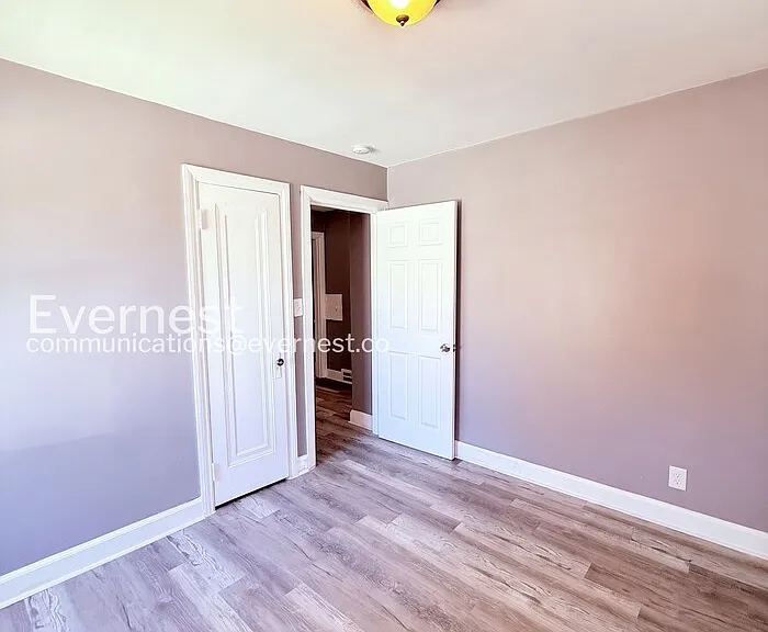9460 Wayburn St — Photo 16