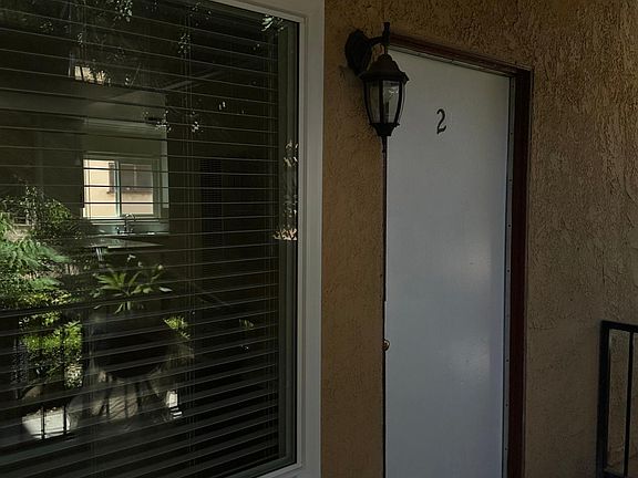 3rd image of 6339 Coldwater Canyon Ave #2.5