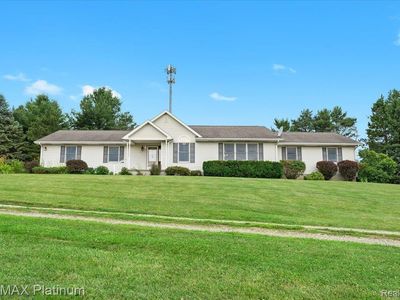 6893 Sanford Rd, Howell, MI, 48855