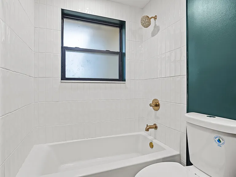 406 Heather St — Photo 25