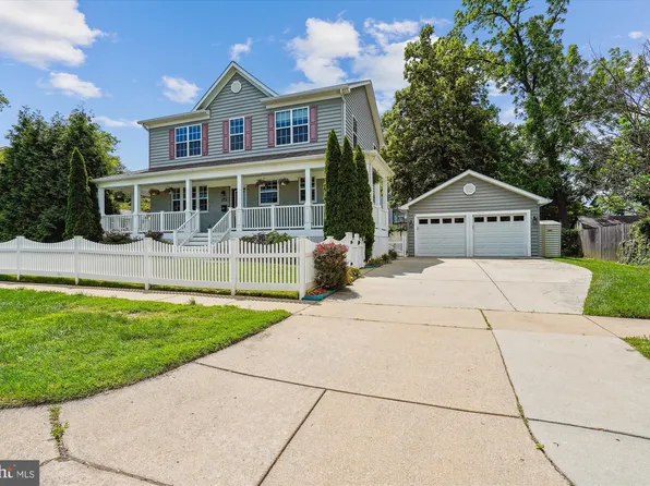 6500 Lone Oak Dr, Bethesda, MD 20817