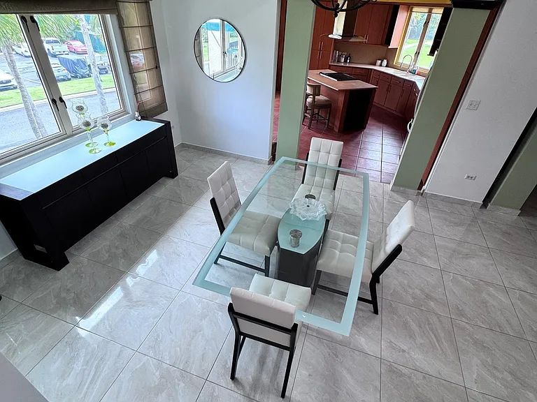 693 Lakeside Vlg #J-4 — Photo 17