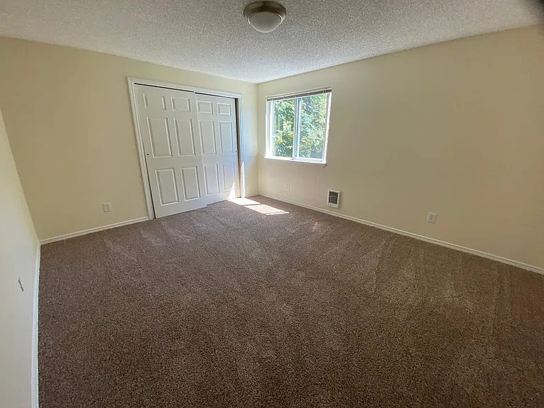 3538 Northwest Ave #20 — Photo 5