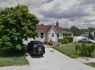 19118 Drake Rd, Strongsville, OH 44136