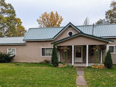 221 W McCallum St, Montgomery, MI, 49255