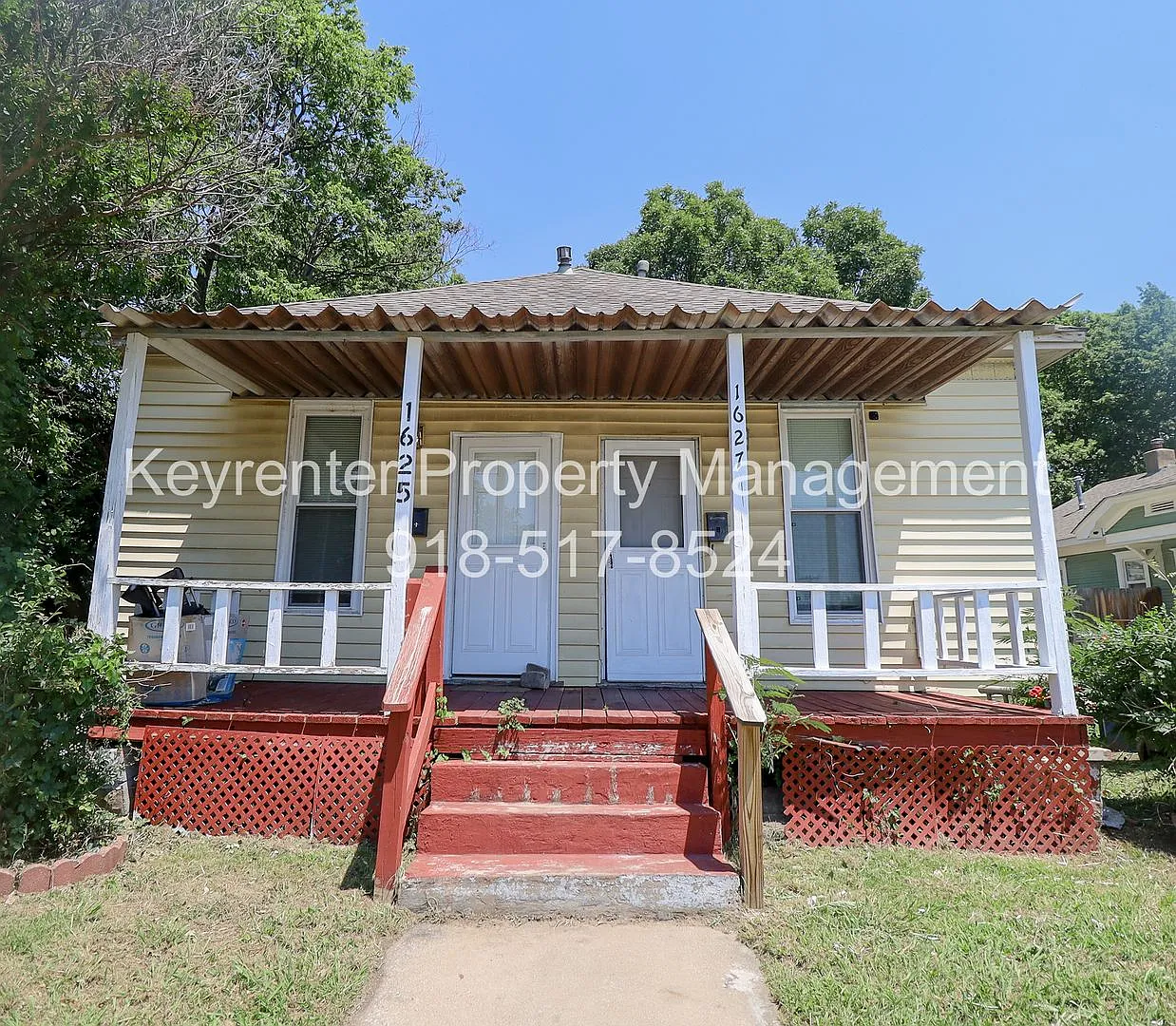 E 4th Street Duplex — Photo 2