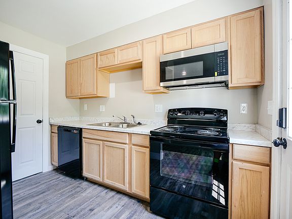 4th image of 10897 Birchridge Dr