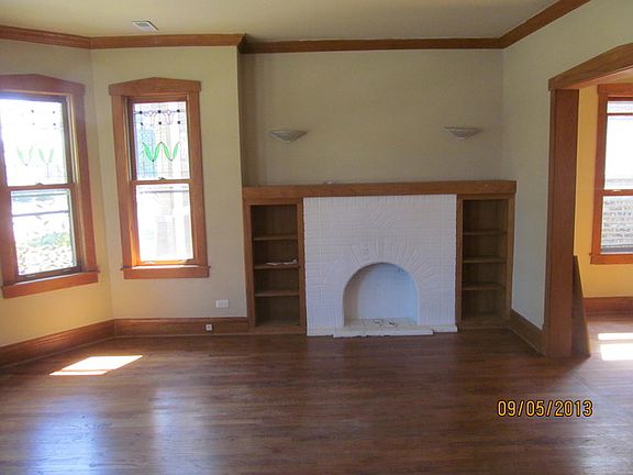3rd image of 4510 N Mason Ave