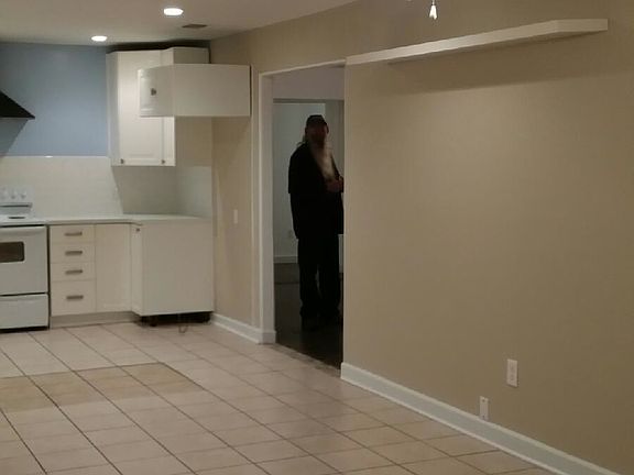 5th image of 3604 Bewley St