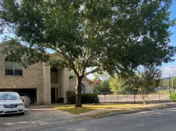 8206 Piney Wood Run, San Antonio, TX 78255