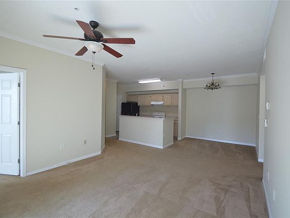 3rd image of 5610 Pinnacle Heights Cir APT 309
