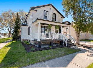 1034 Cherry St, Green Bay, WI 54301