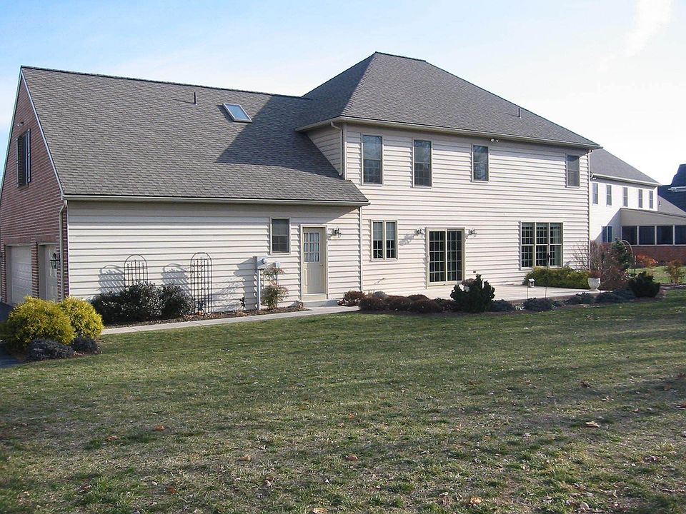 2220 Parkton Ln, York, PA 17408 Zillow