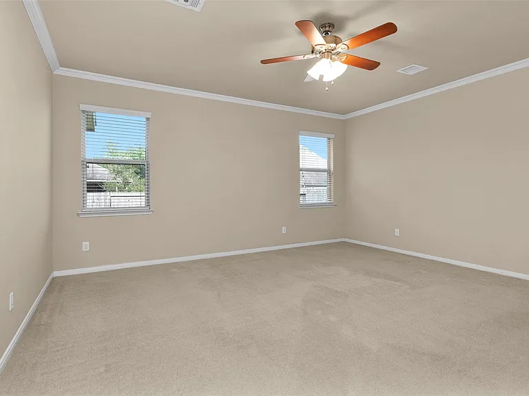9419 Elliotts Ct — Photo 25