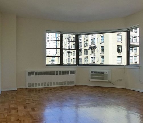 5th image of 40 E 89th St APT 8D