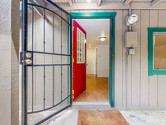 5th image of 9717 Occidental Rd