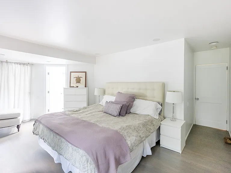 10 Crows Nest Cir — Photo 14