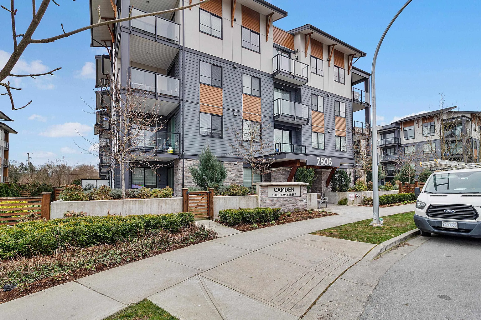 7506 199a St #327 photo 1