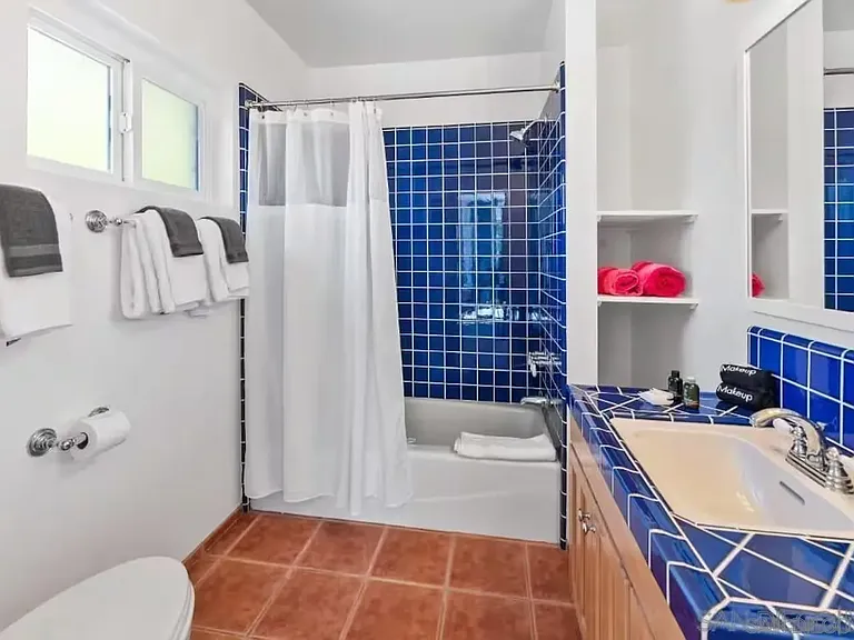 8373 El Paseo Grande — Photo 48