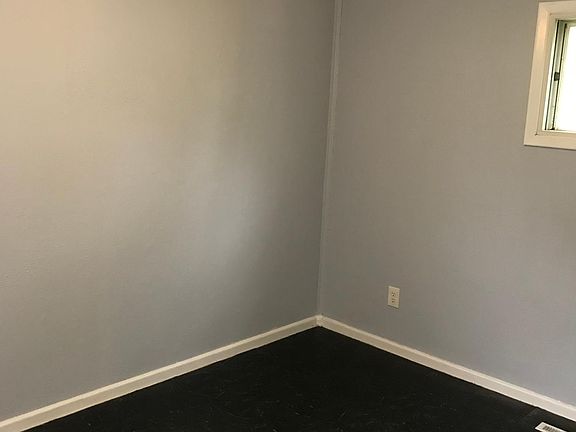5th image of 4433 Camden Ave