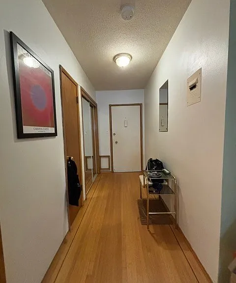 1475 W 11th Ave — Photo 8