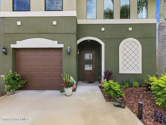 2nd image of 1315 Lara Cir #106