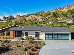 20413 Roca Chica Dr, Malibu, CA 90265