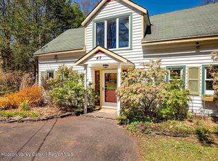47 Vandebogart Rd, Woodstock, NY 12498