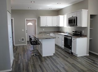 707 N Front St, Yakima, WA 98901
