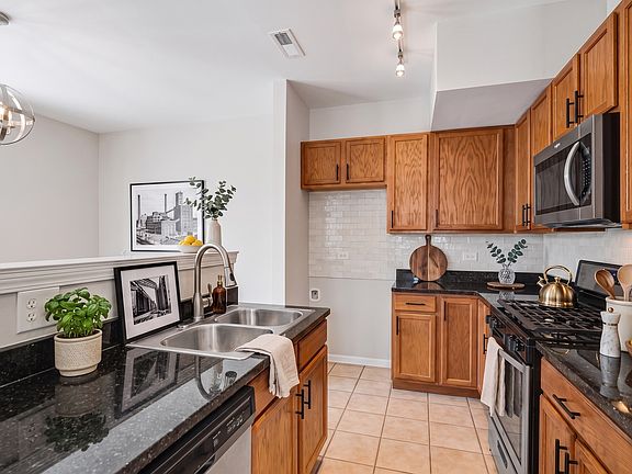 Full Kitchen | Granite Counters, Gas Range, Stainless Steel Appliances, Dishwasher, and Breakfast balcony deck