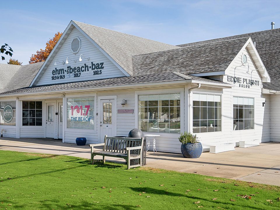 1st image of 760 Montauk Hwy Building 1